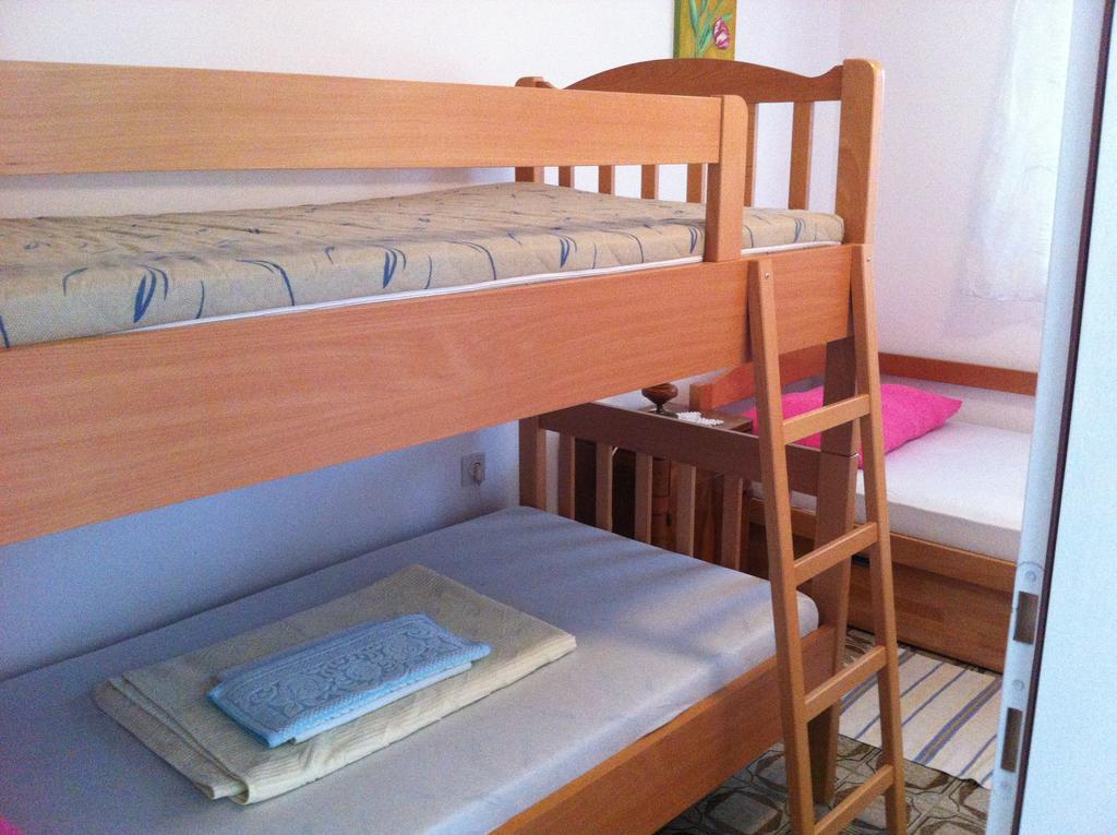 Apartments Prahovic Ждрелац Экстерьер фото